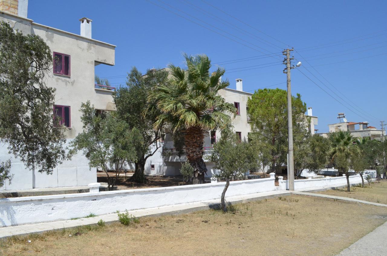 Zeytin Apart Otel Aquapark Айвалык Экстерьер фото