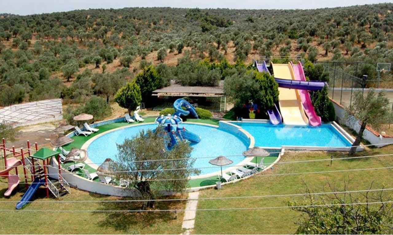 Zeytin Apart Otel Aquapark Айвалык Экстерьер фото