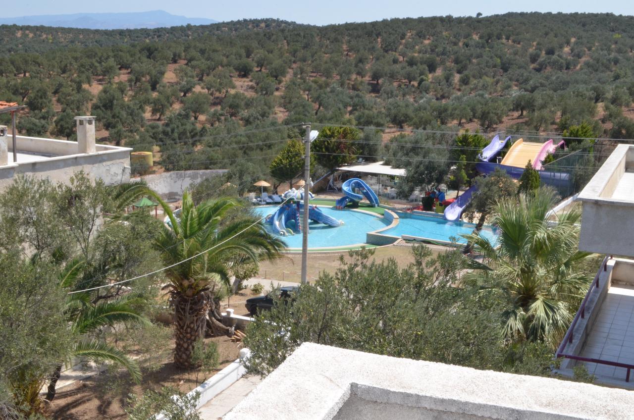 Zeytin Apart Otel Aquapark Айвалык Экстерьер фото