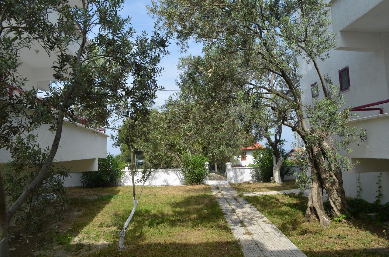 Zeytin Apart Otel Aquapark Айвалык Экстерьер фото