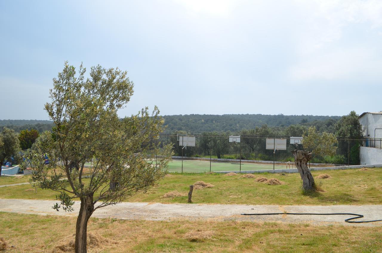 Zeytin Apart Otel Aquapark Айвалык Экстерьер фото