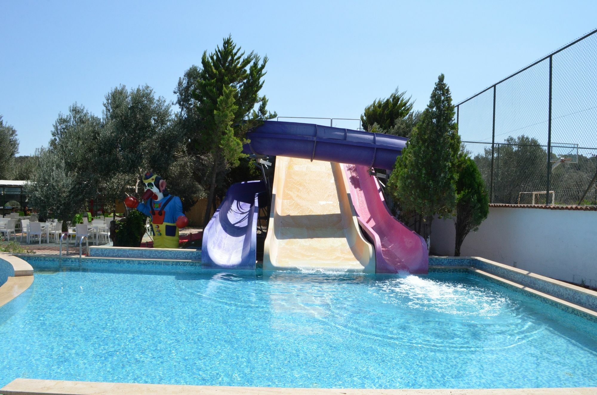 Zeytin Apart Otel Aquapark Айвалык Экстерьер фото